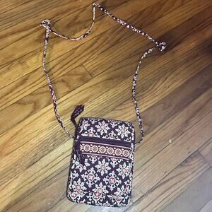 Chic Vera Bradley Mini Hipster Crossbody Medallion Print Bag